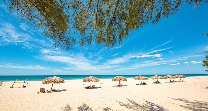 Nhat Le Beach Quang Binh Quang Tri Province